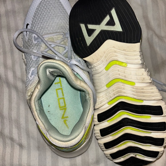 Women’s Nike Metcon 4 - Picture 4 of 4